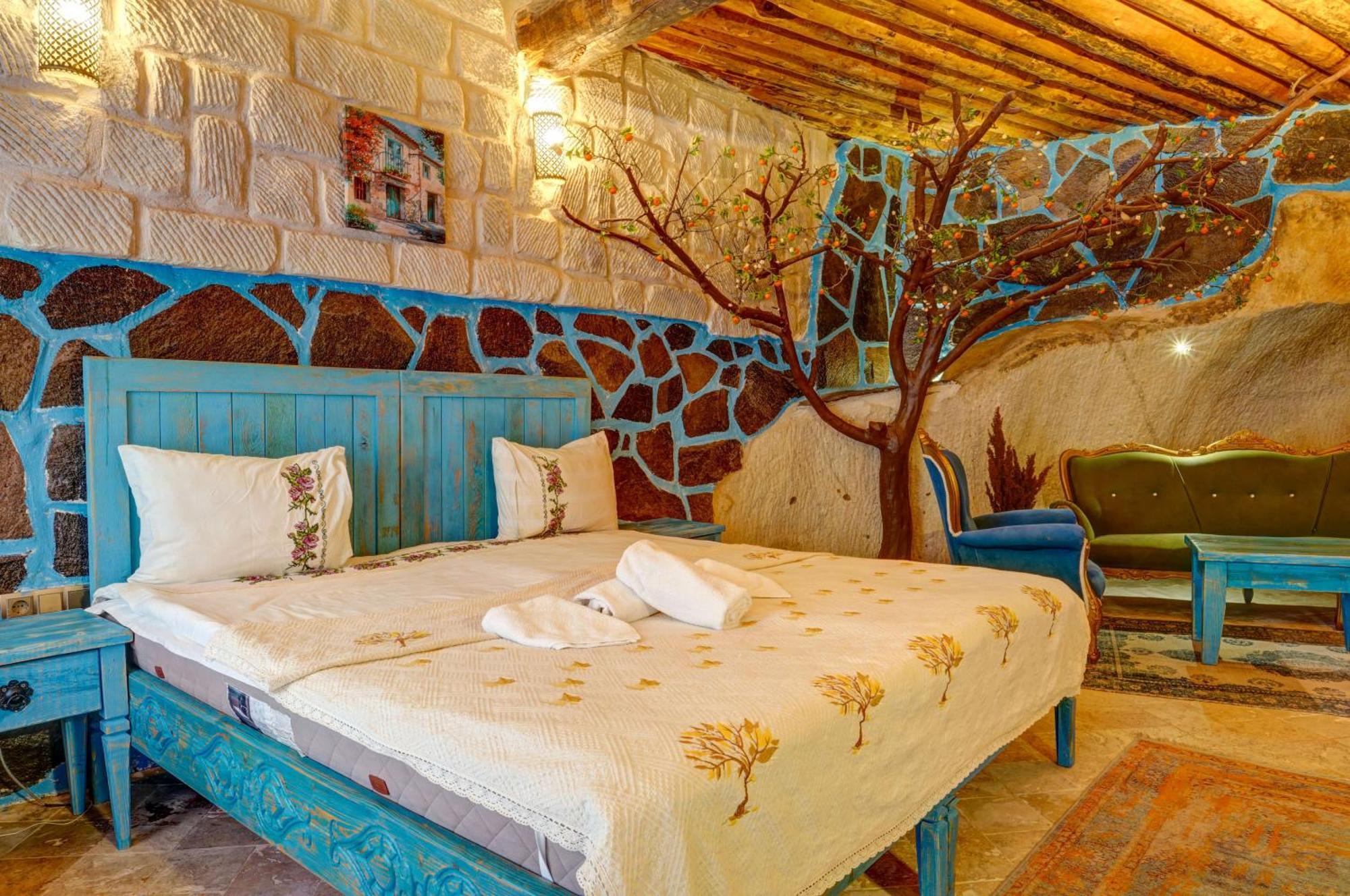 Hotel Ask-i Nare Cave - Swimming Pool &