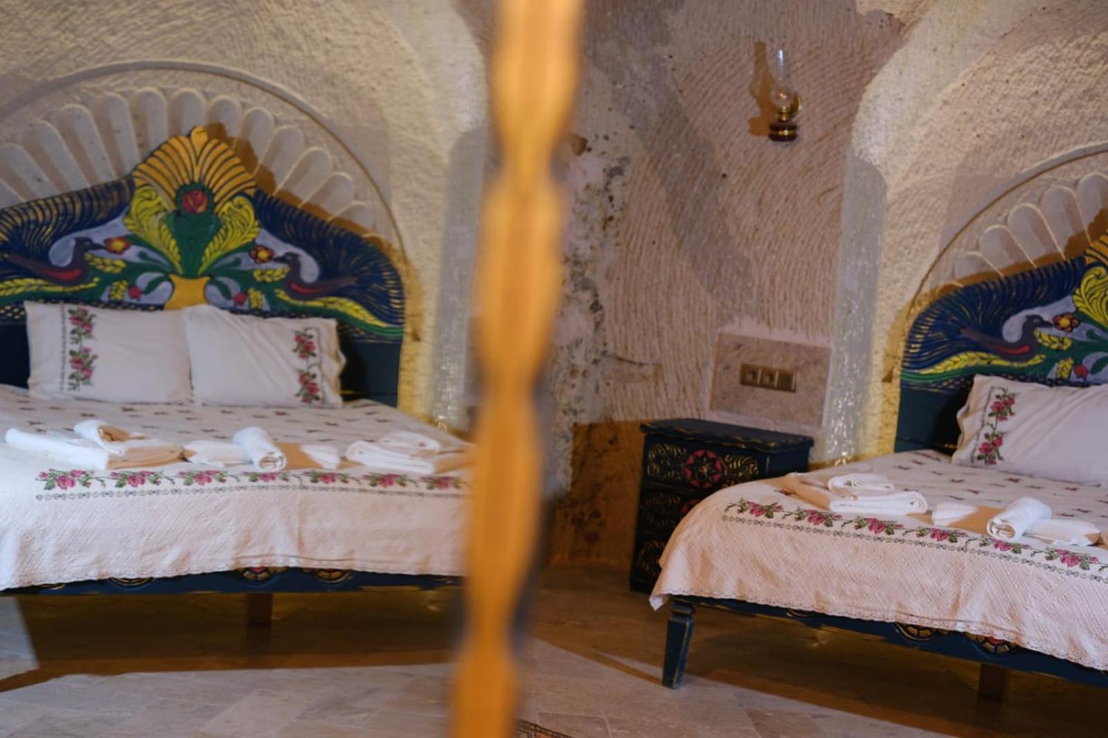 Hotel Ask-i Nare Cave - Swimming Pool &