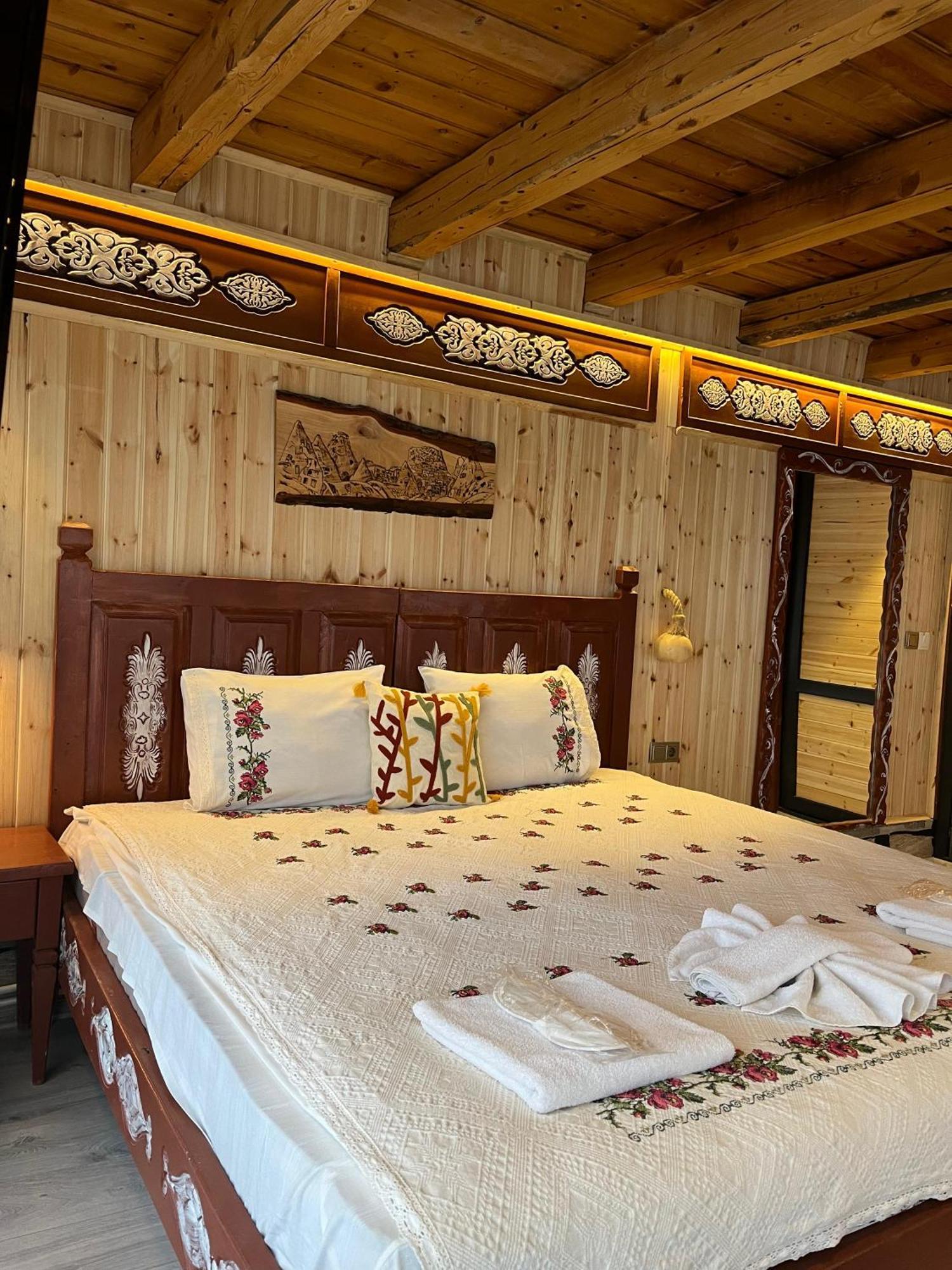 Ask-i Nare Cave - Swimming Pool & Hotel 5*